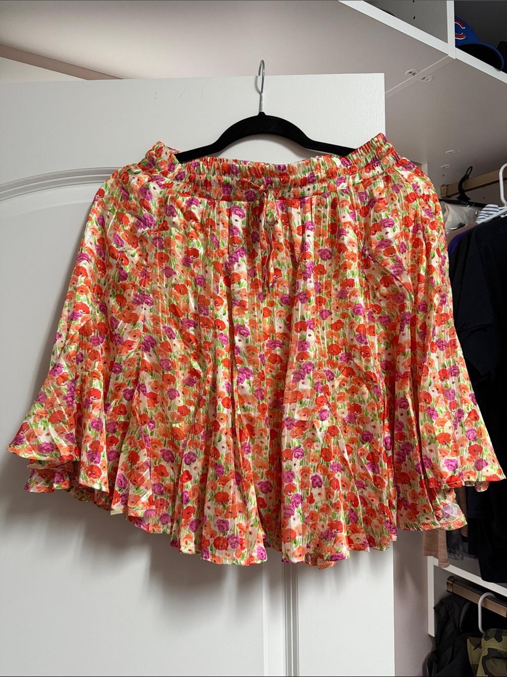 Easy Clothes Floral Pleated Mini Skirt in Orange & Pink